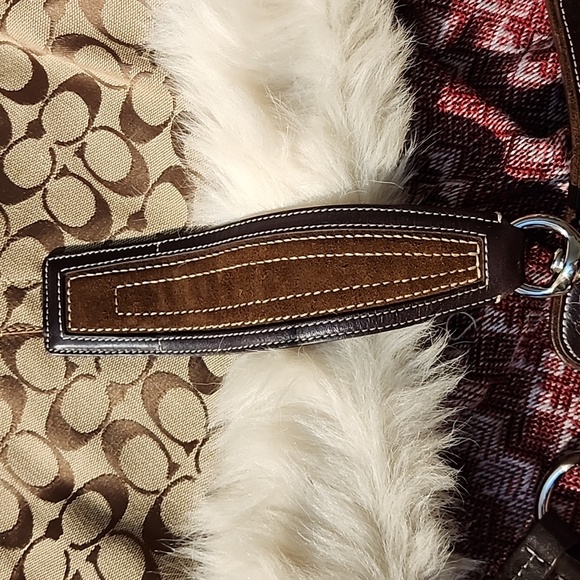 Coach signature shearling shoulder tote - Picture 8 of 9